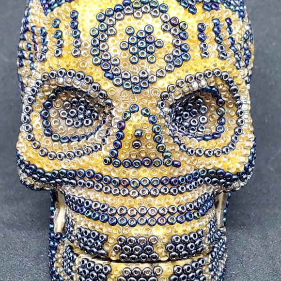 Huichol Beaded Skull on Hand Carved Fish Bone ~ Handcrafted by indigenous artist - Picture 2 of 7